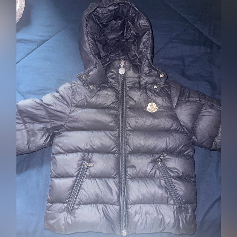 Moncler debatable hoodie puffer
